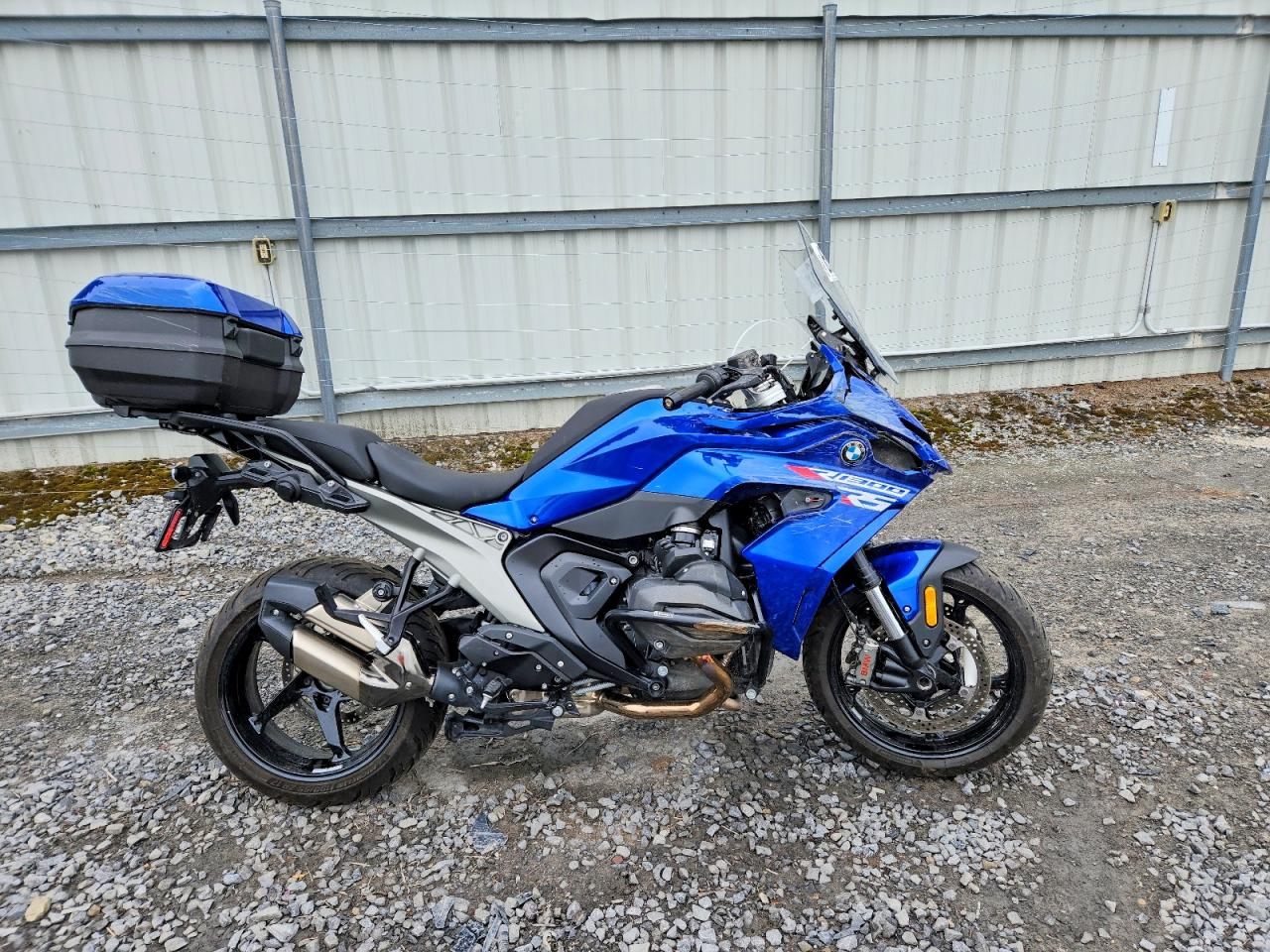 2026 BMW R 1300