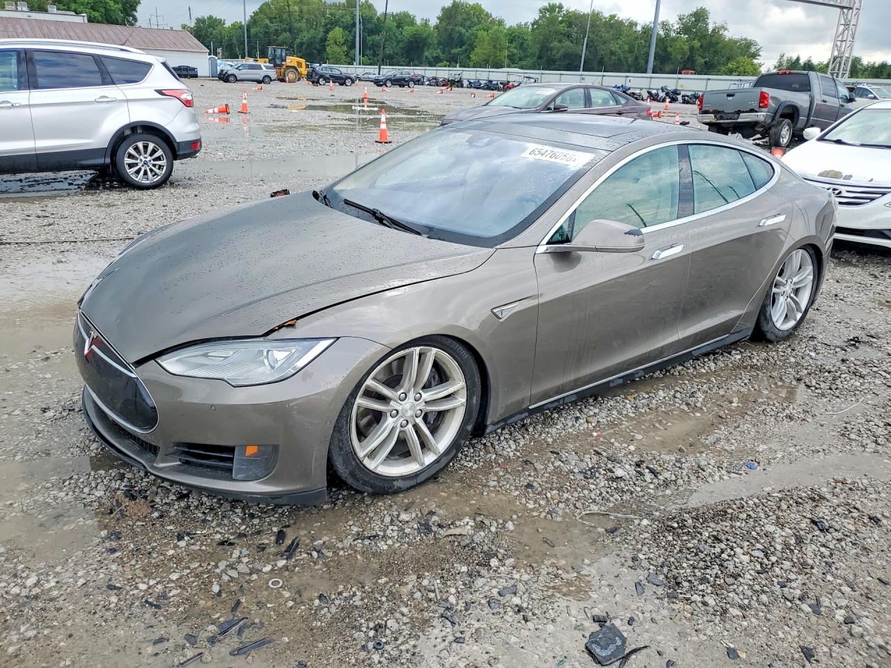 5YJSA1E23FF103073 · 2015 TESLA MODEL S