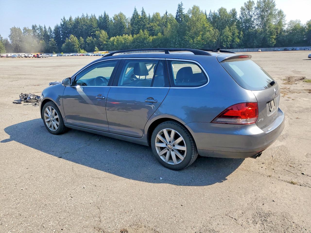 3VWPL7AJ1EM605362 · 2014 VOLKSWAGEN JETTA · 2/13