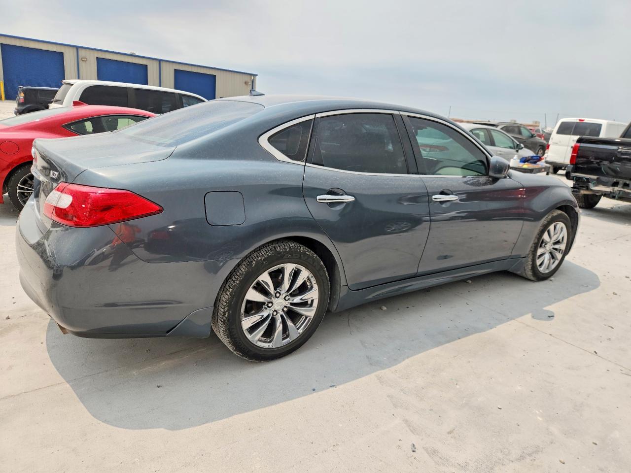 JN1BY1AP6BM323048 · 2011 INFINITI M37 · 3/12