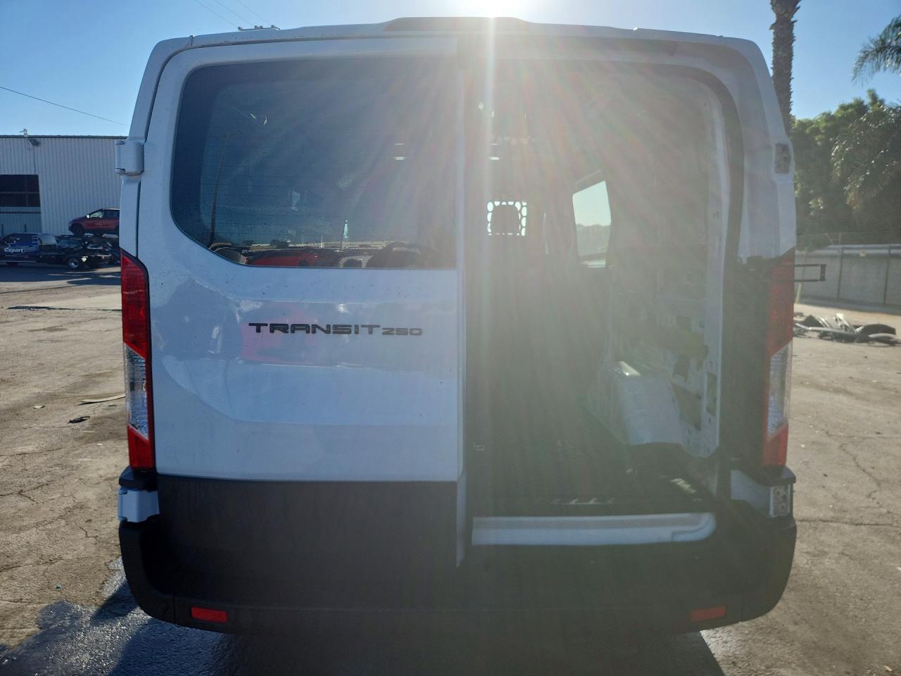 1FTBR1Y87TKA82316 · 2026 FORD TRANSIT · 6/14