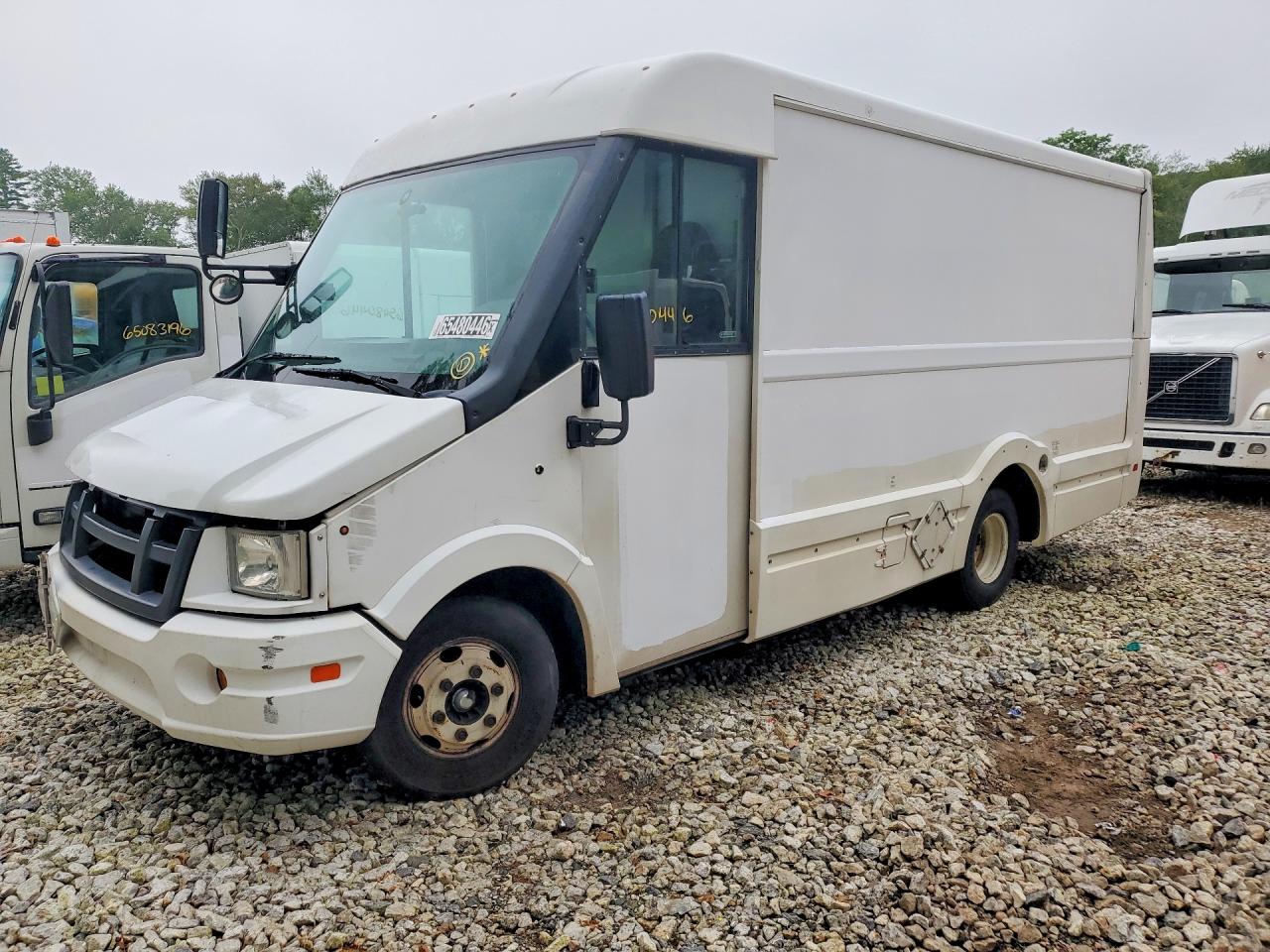 2013 ISUZU NPR HD