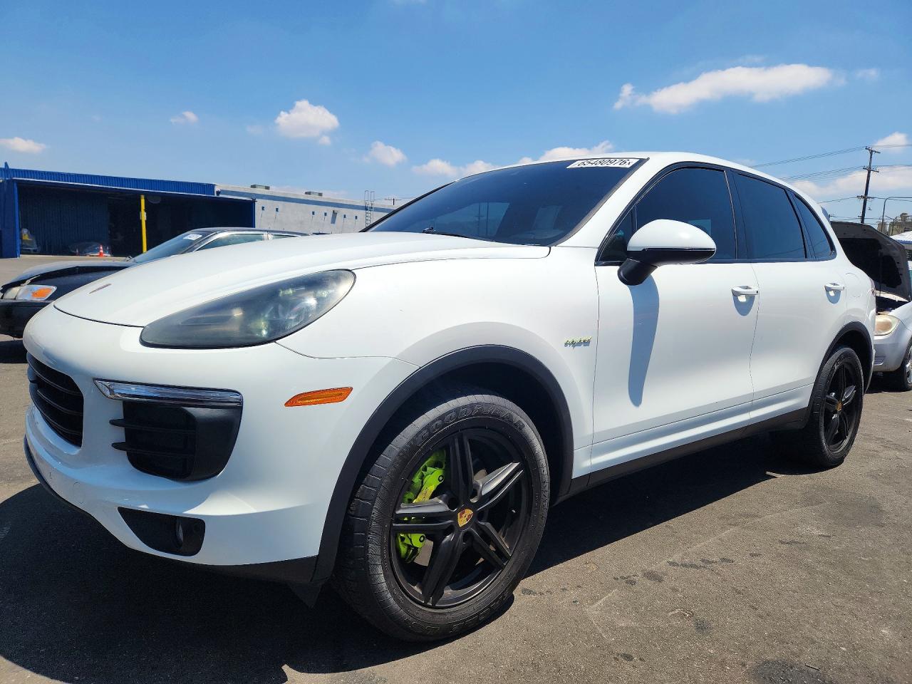 2016 PORSCHE CAYENNE