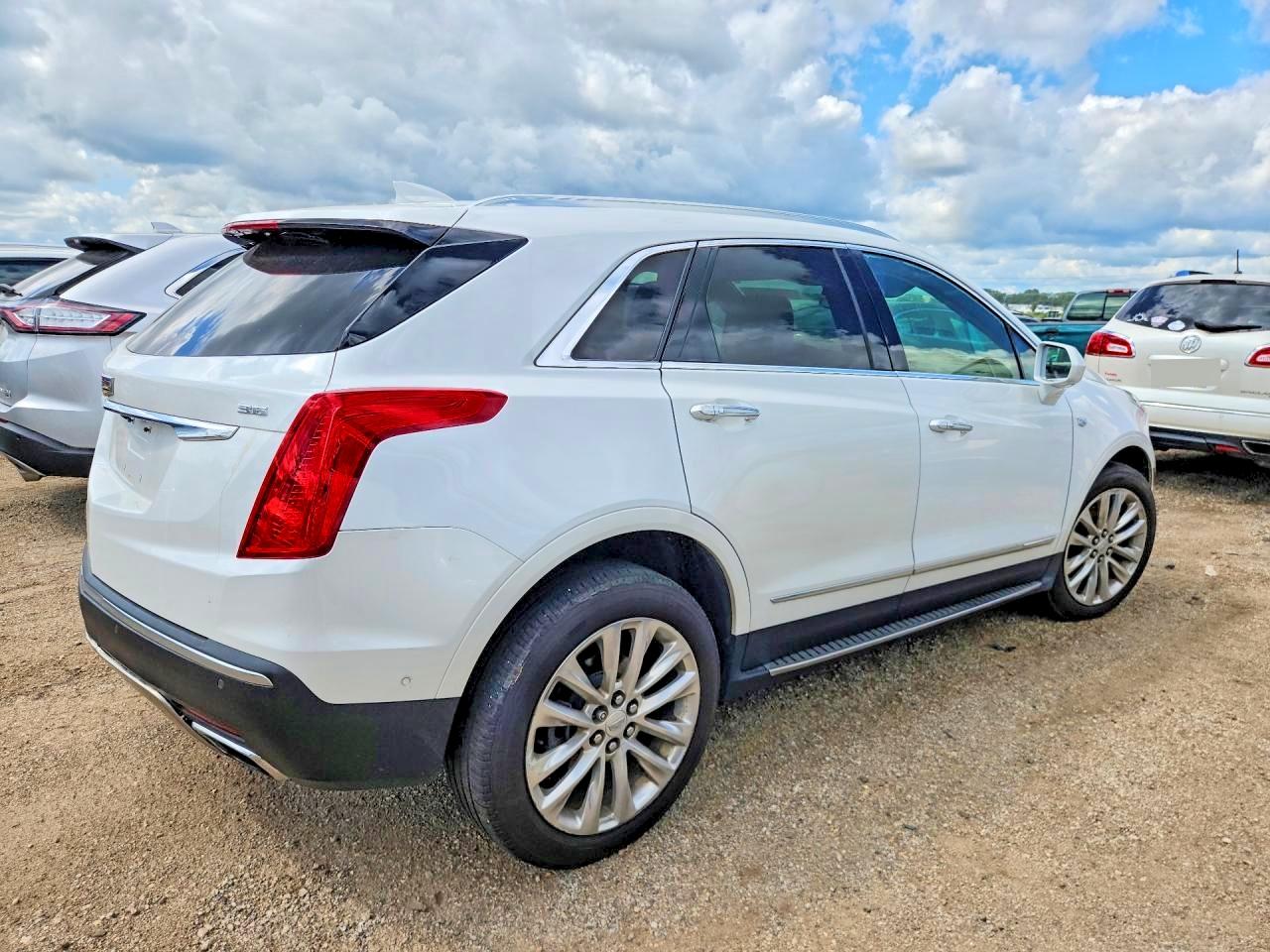 1GYKNGRS4JZ130460 · 2018 CADILLAC XT5 · 3/12