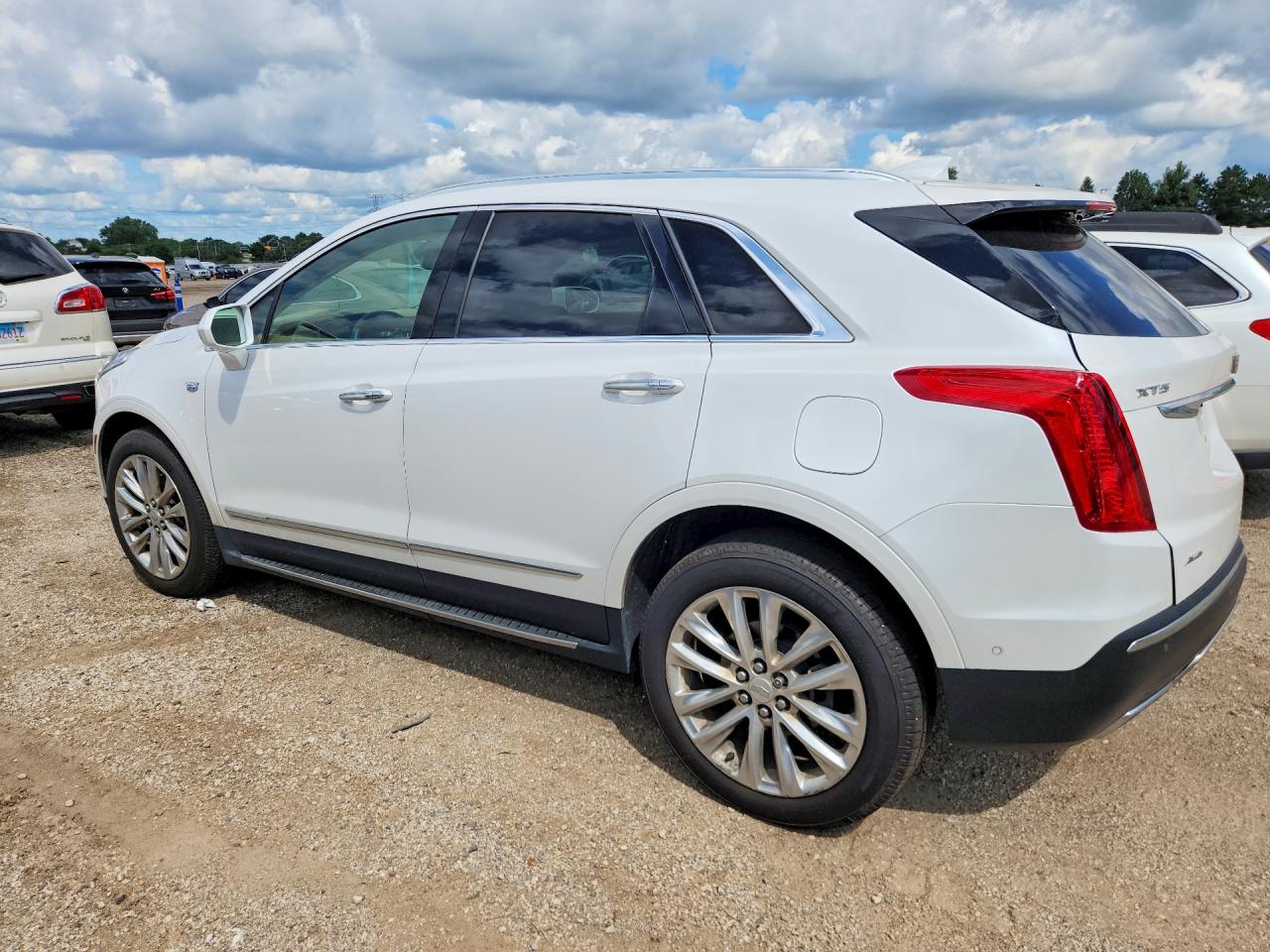 1GYKNGRS4JZ130460 · 2018 CADILLAC XT5 · 2/12