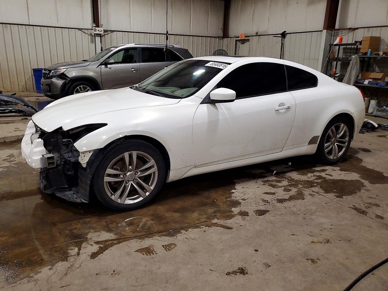 JNKCV64FX9M654895 · 2009 INFINITI G37 COUPE