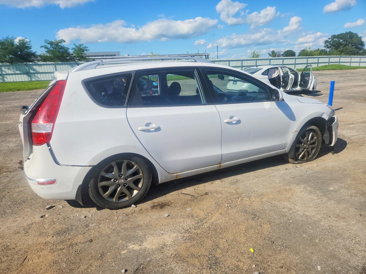 KMHDC8AE3CU130672 · 2012 HYUNDAI ELANTRA TOURING · 3/13