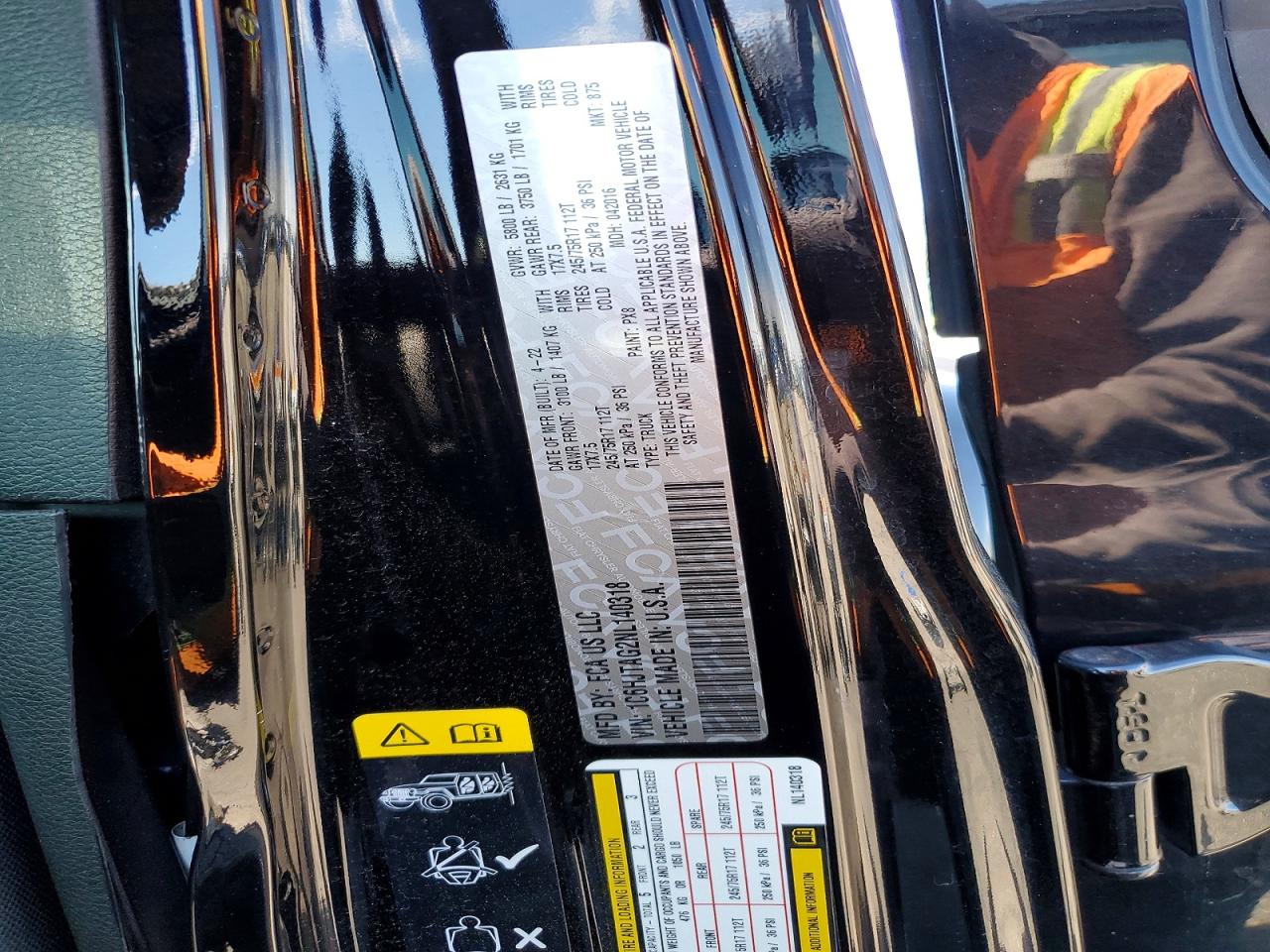 1C6HJTAG2NL140318 · 2022 JEEP GLADIATOR · 12/12