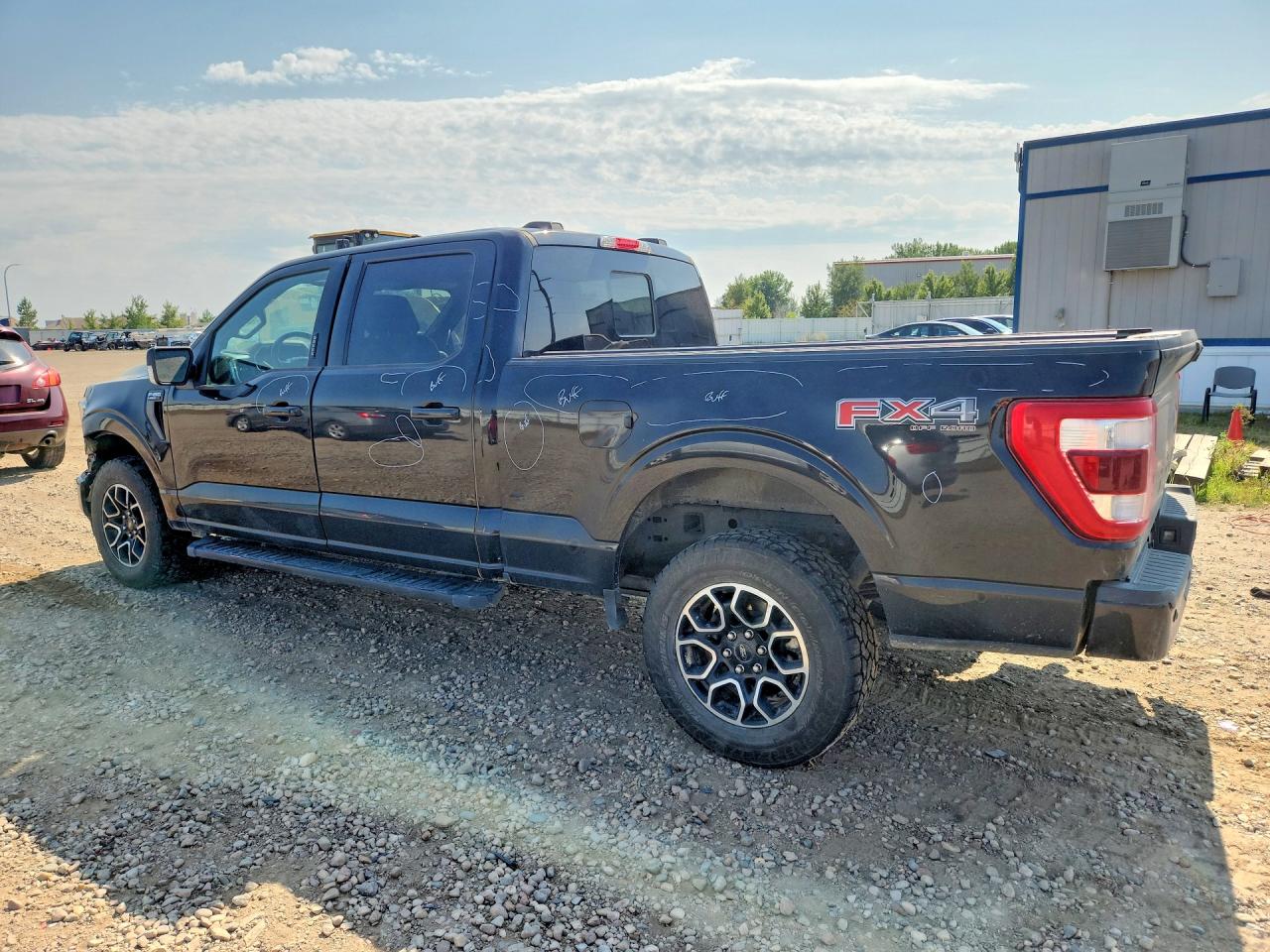 1FTFW1E55NKE70832 · 2022 FORD F150 · 2/12