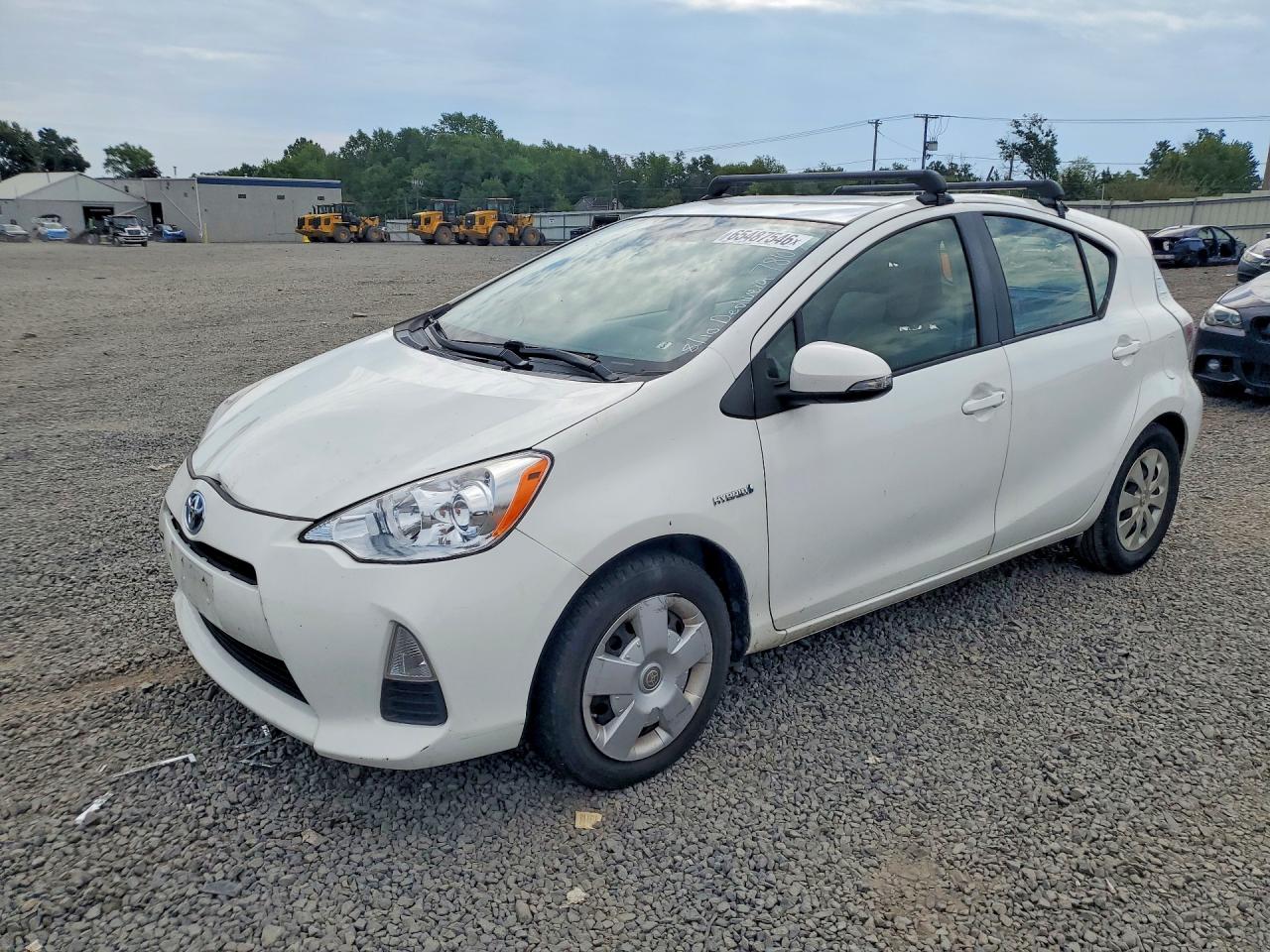 JTDKDTB39E1567718 · 2014 TOYOTA PRIUS C