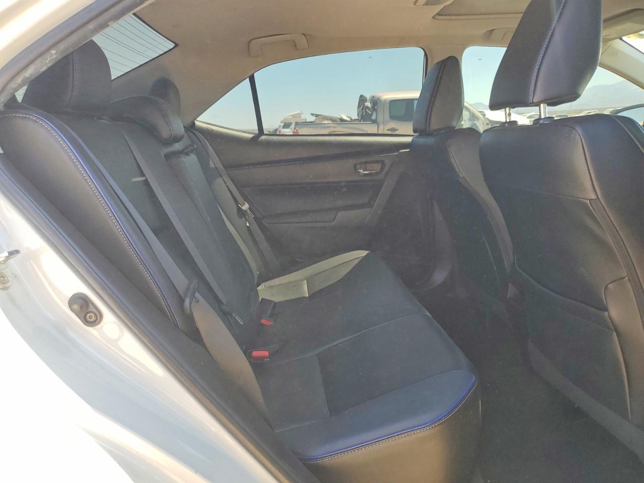 5YFBURHE5JP829266 · 2018 TOYOTA COROLLA · 10/13
