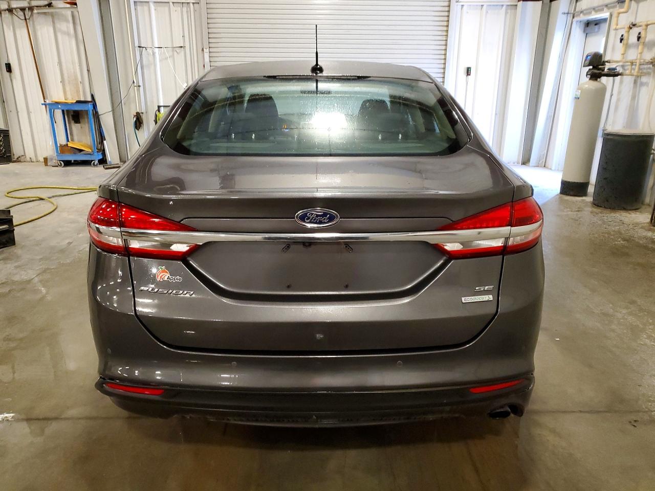 3FA6P0HD2JR158697 · 2018 FORD FUSION · 6/12