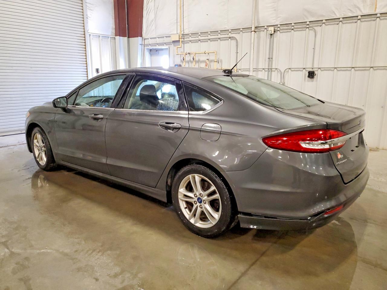 3FA6P0HD2JR158697 · 2018 FORD FUSION · 2/12