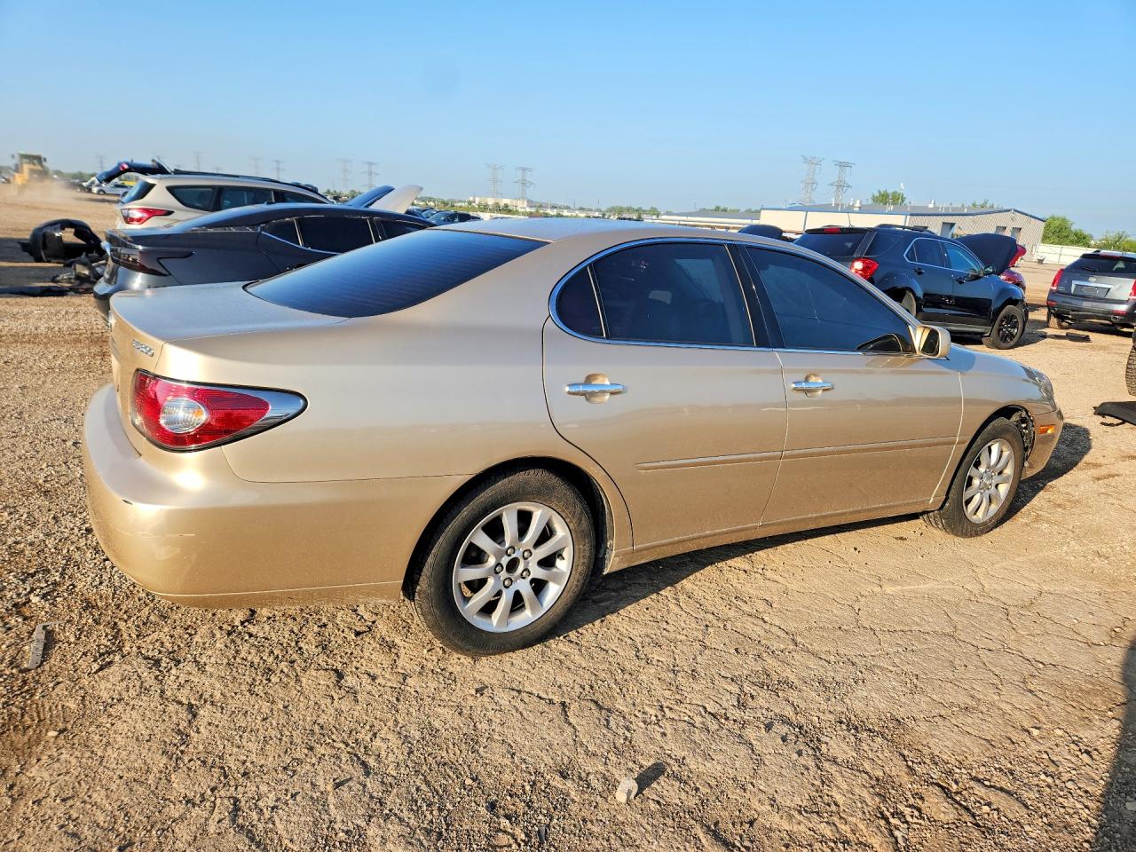 JTHBF30G220048431 · 2002 LEXUS ES · 3/12