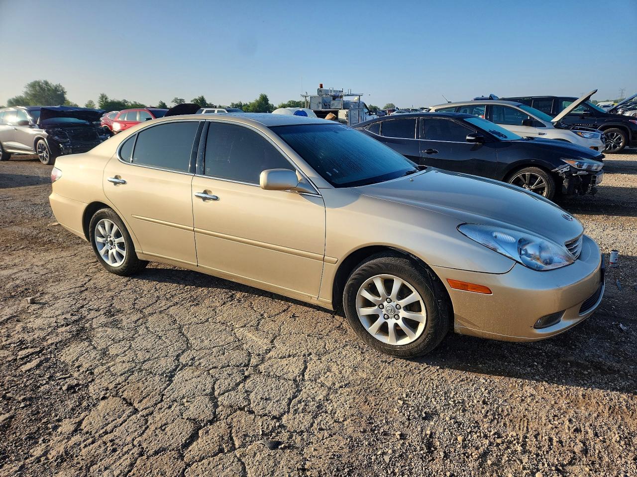 JTHBF30G220048431 · 2002 LEXUS ES · 4/12