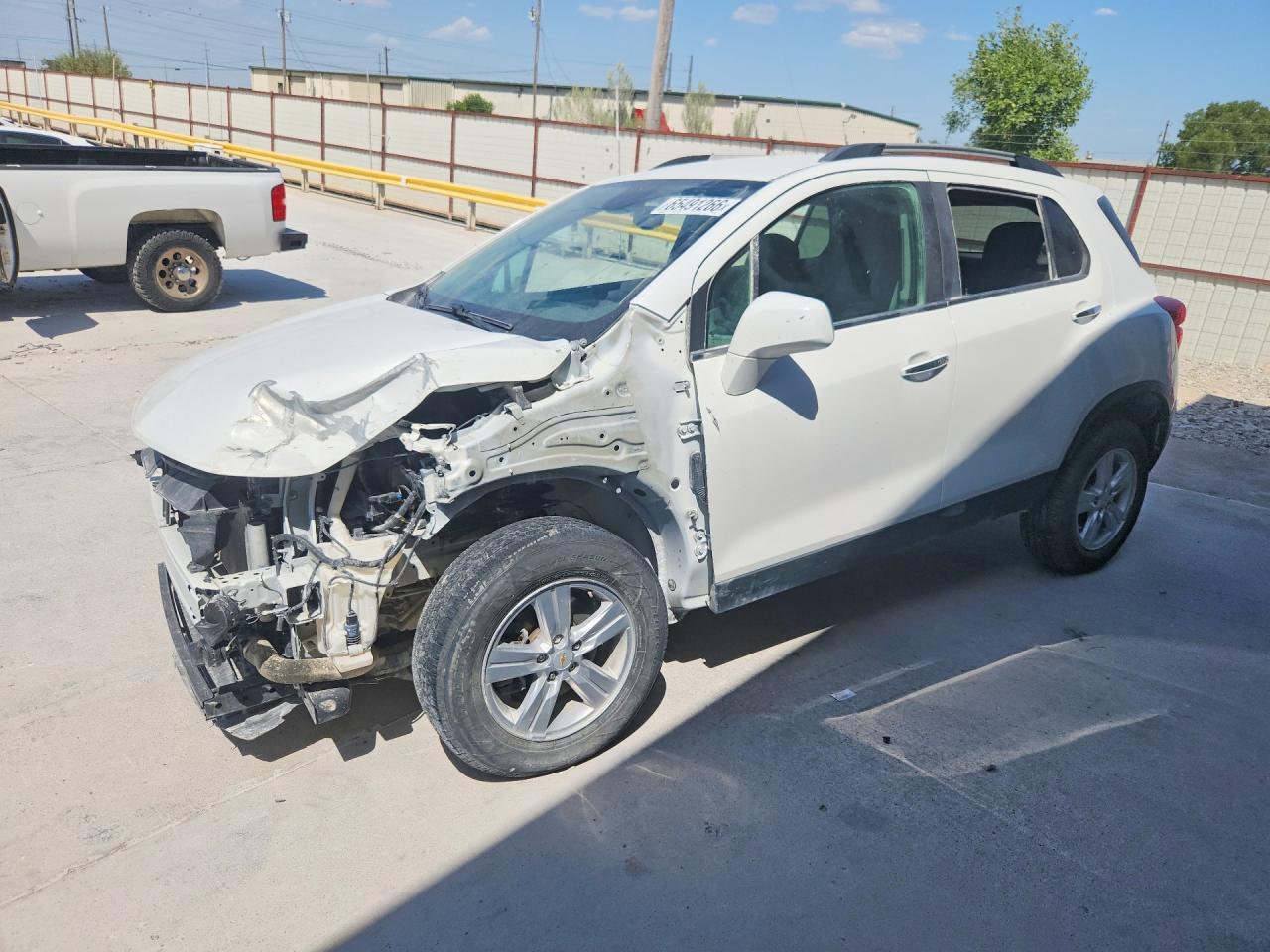 KL7CJLSBXKB858350 · 2019 CHEVROLET TRAX
