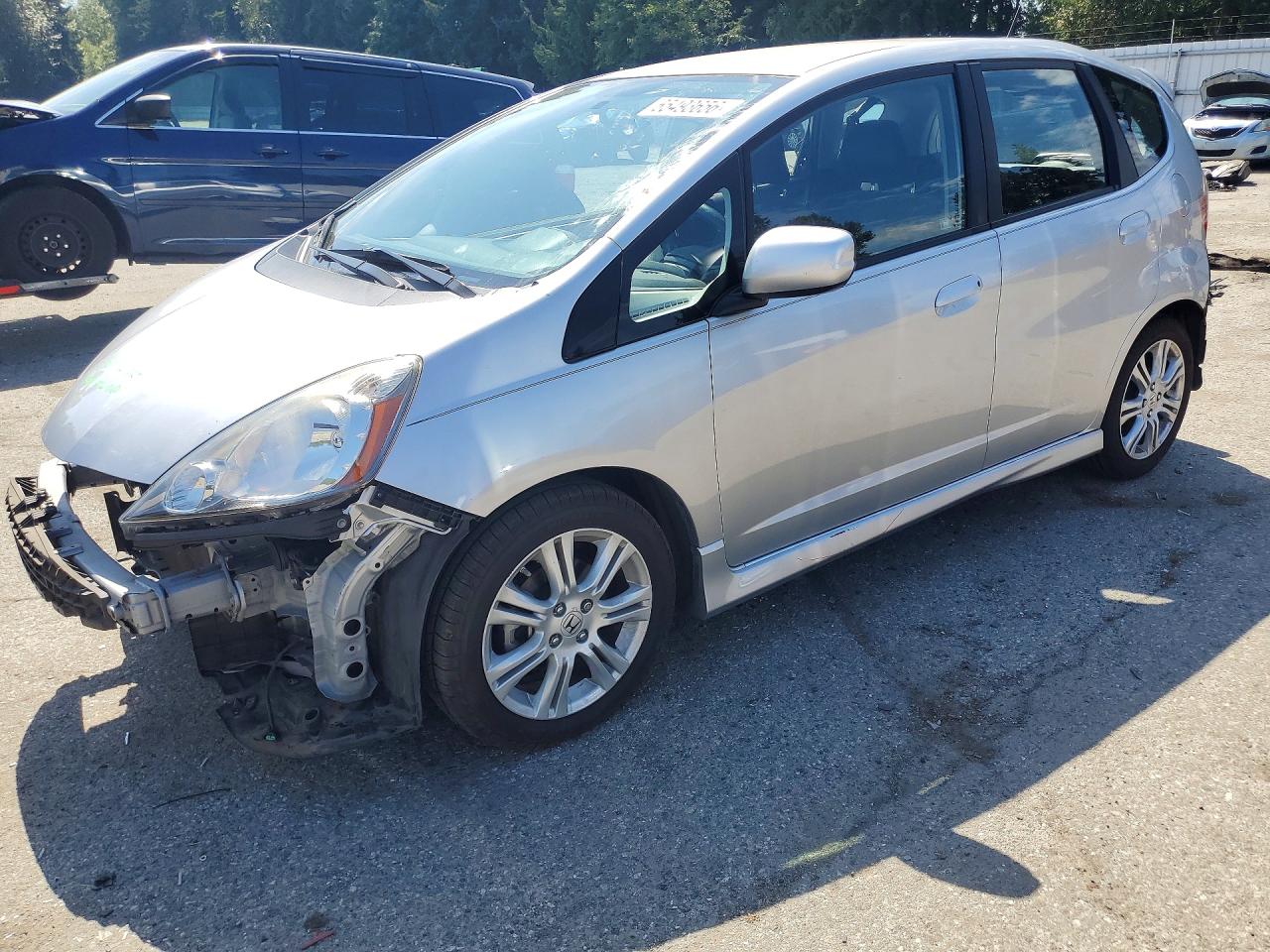JHMGE8H56BC000339 · 2011 HONDA FIT