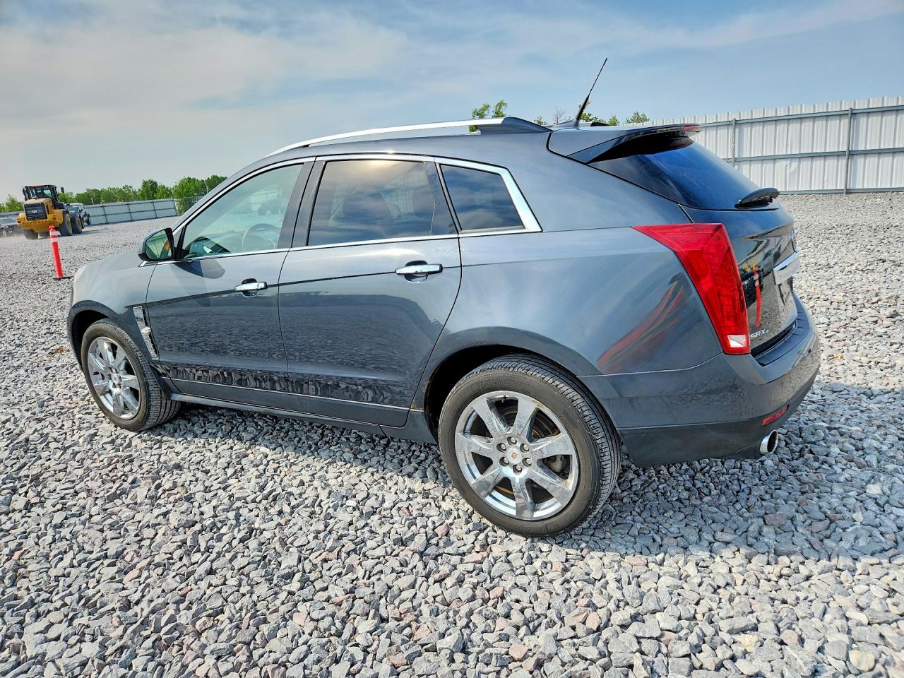 3GYFNEEY9AS557758 · 2010 CADILLAC SRX · 2/13