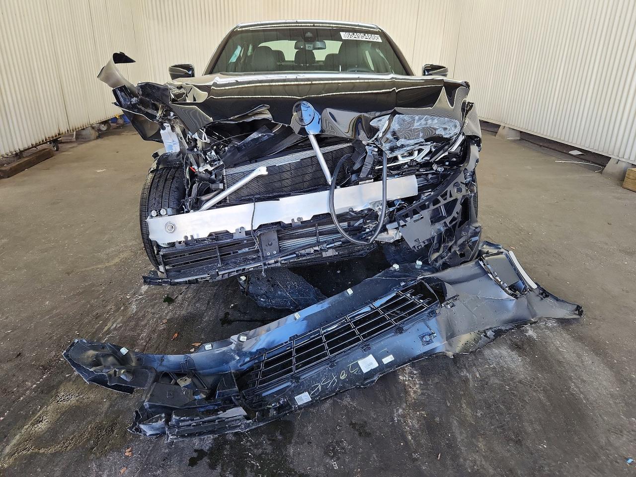 3MW69CW00T8G52925 · 2026 BMW 330I · 5/12