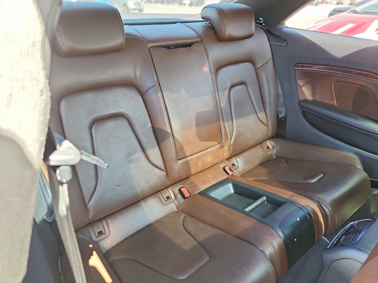 WAULFAFR7DA016314 · 2013 AUDI A5 · 10/12