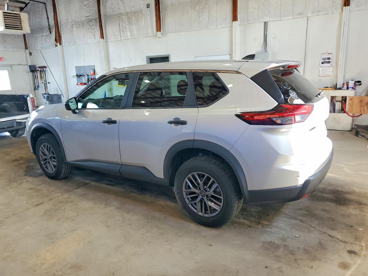 5N1BT3AB4RC701505 · 2024 NISSAN ROGUE · 2/13