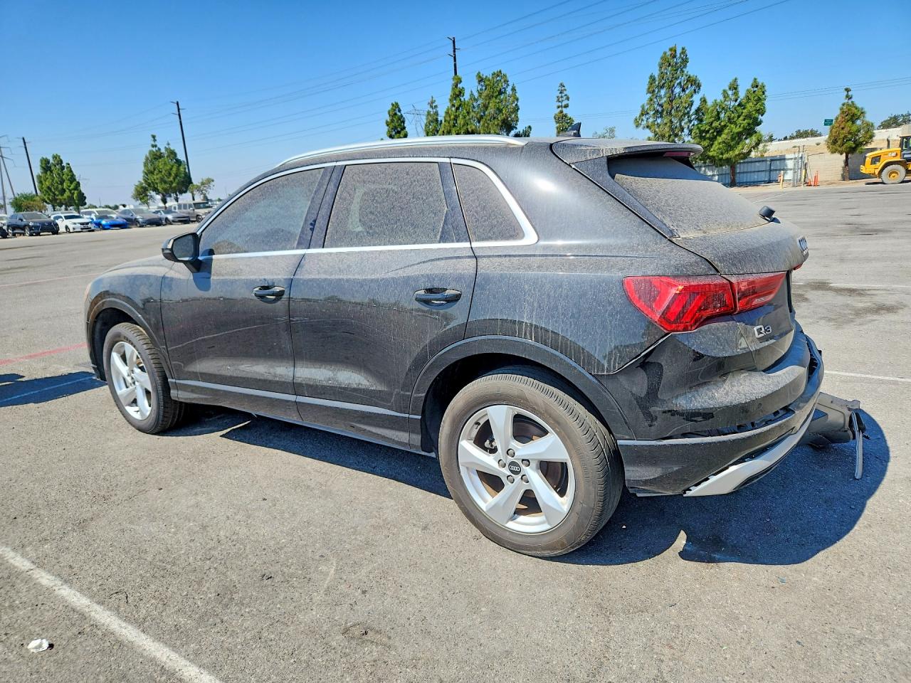 WA1AUCF3XM1132169 · 2021 AUDI Q3 · 2/13