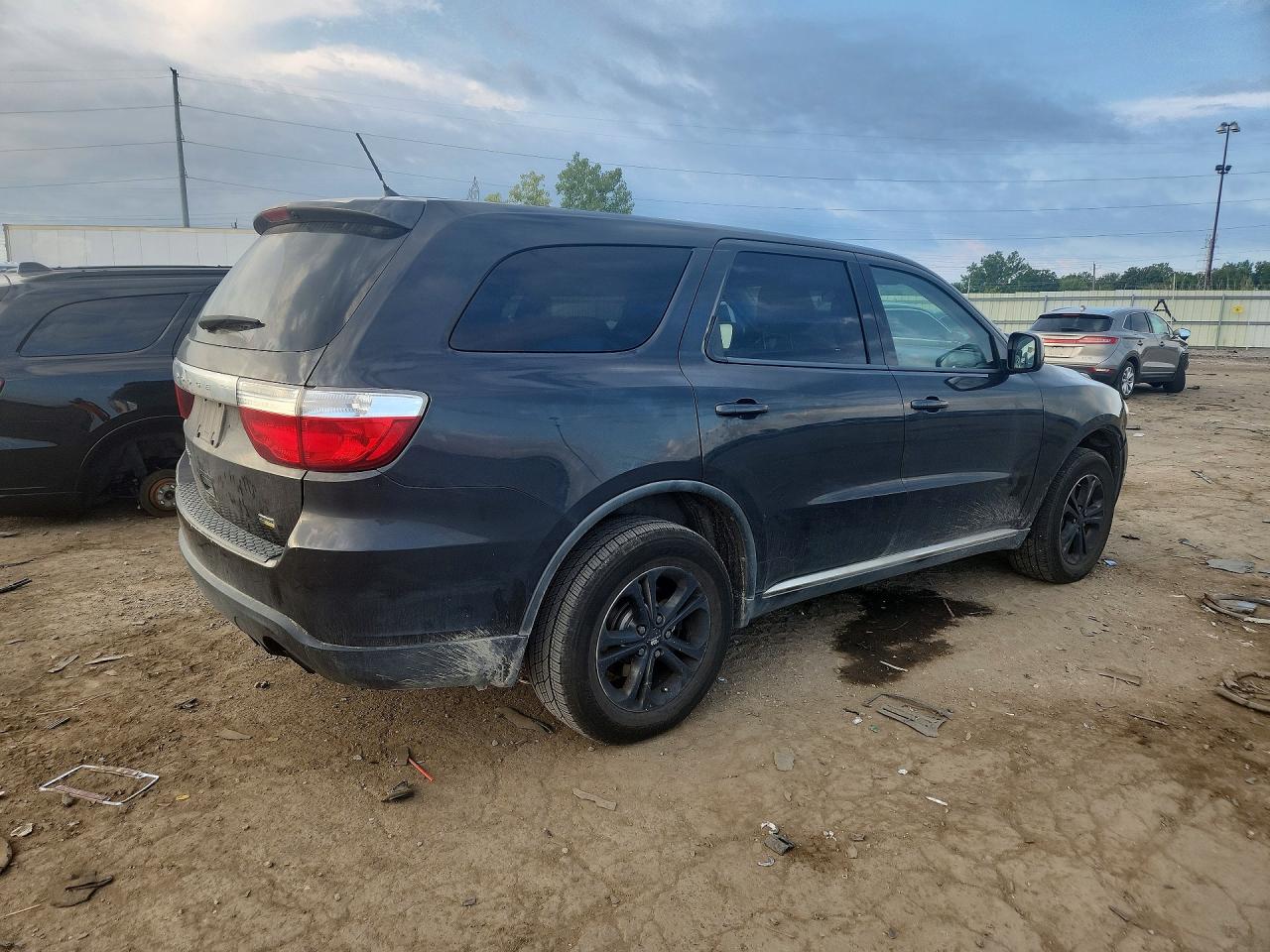 1D4RE2GG2BC684724 · 2011 DODGE DURANGO · 3/13