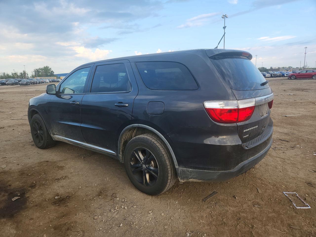 1D4RE2GG2BC684724 · 2011 DODGE DURANGO · 2/13