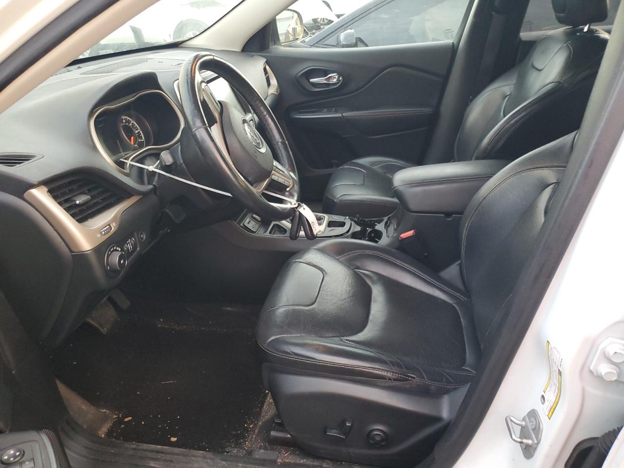 1C4PJLDB4FW670438 · 2015 JEEP CHEROKEE · 7/12