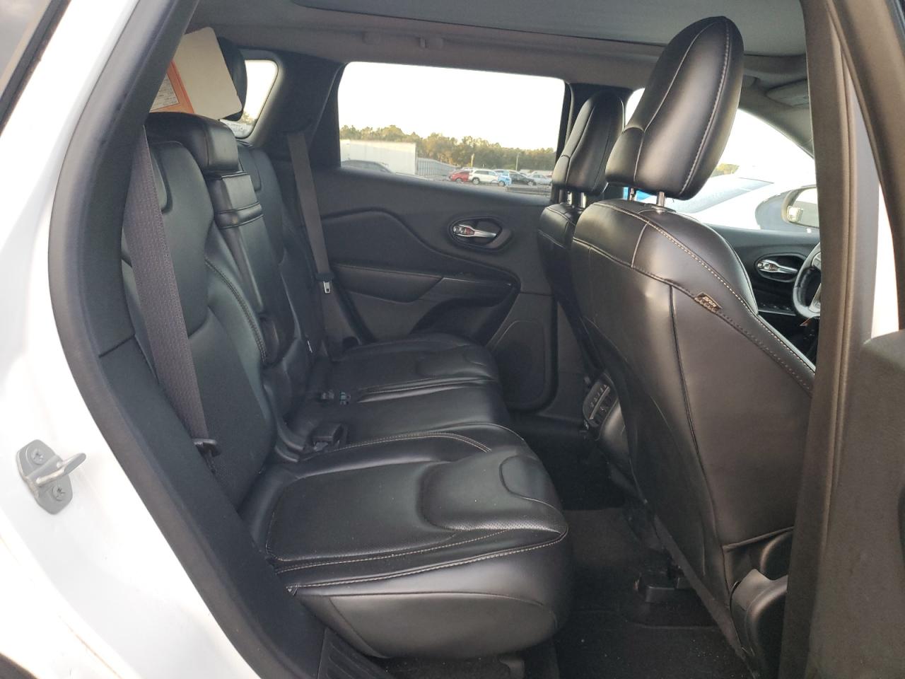 1C4PJLDB4FW670438 · 2015 JEEP CHEROKEE · 10/12