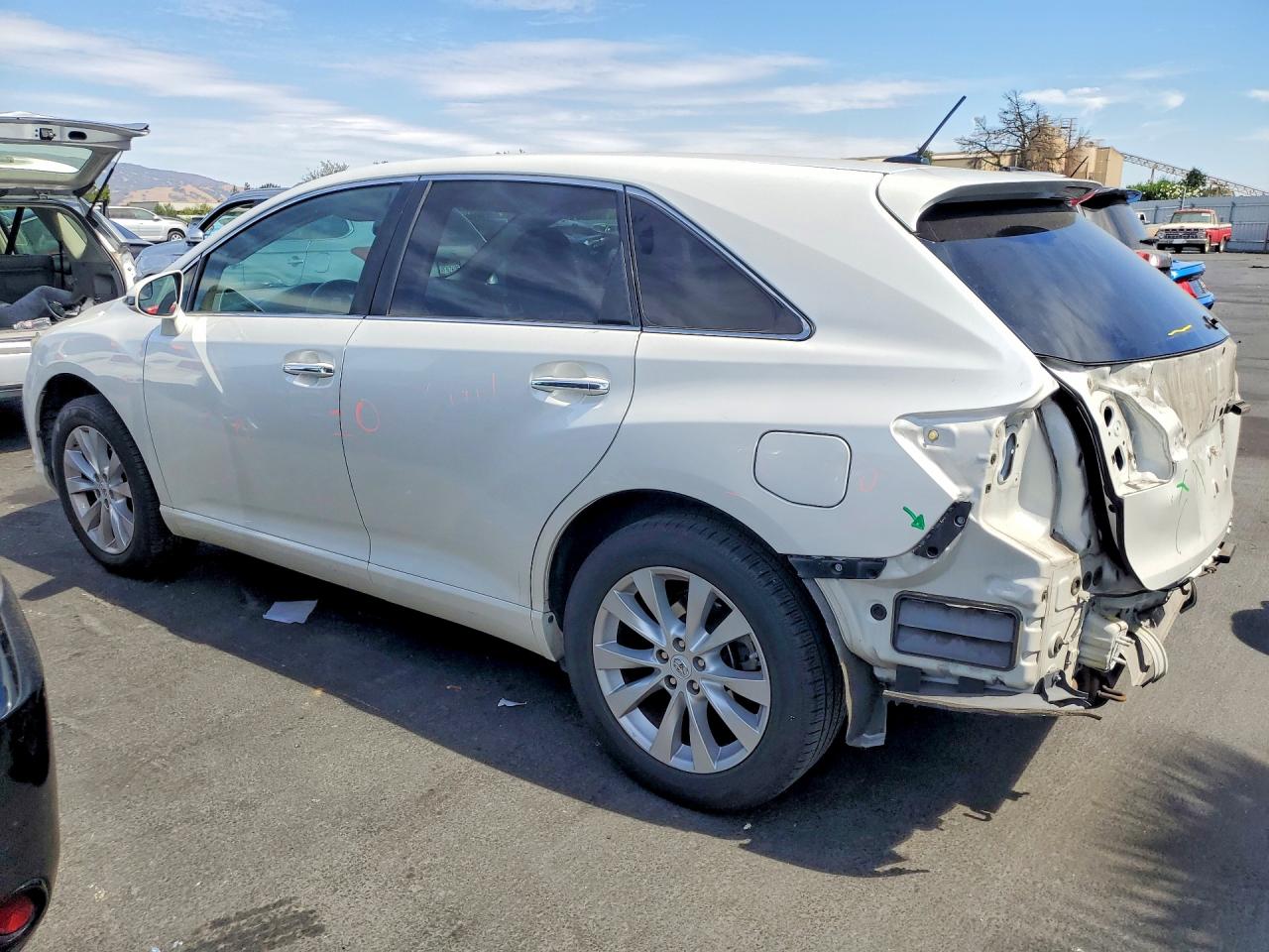 4T3ZA3BB9DU074328 · 2013 TOYOTA VENZA · 2/14