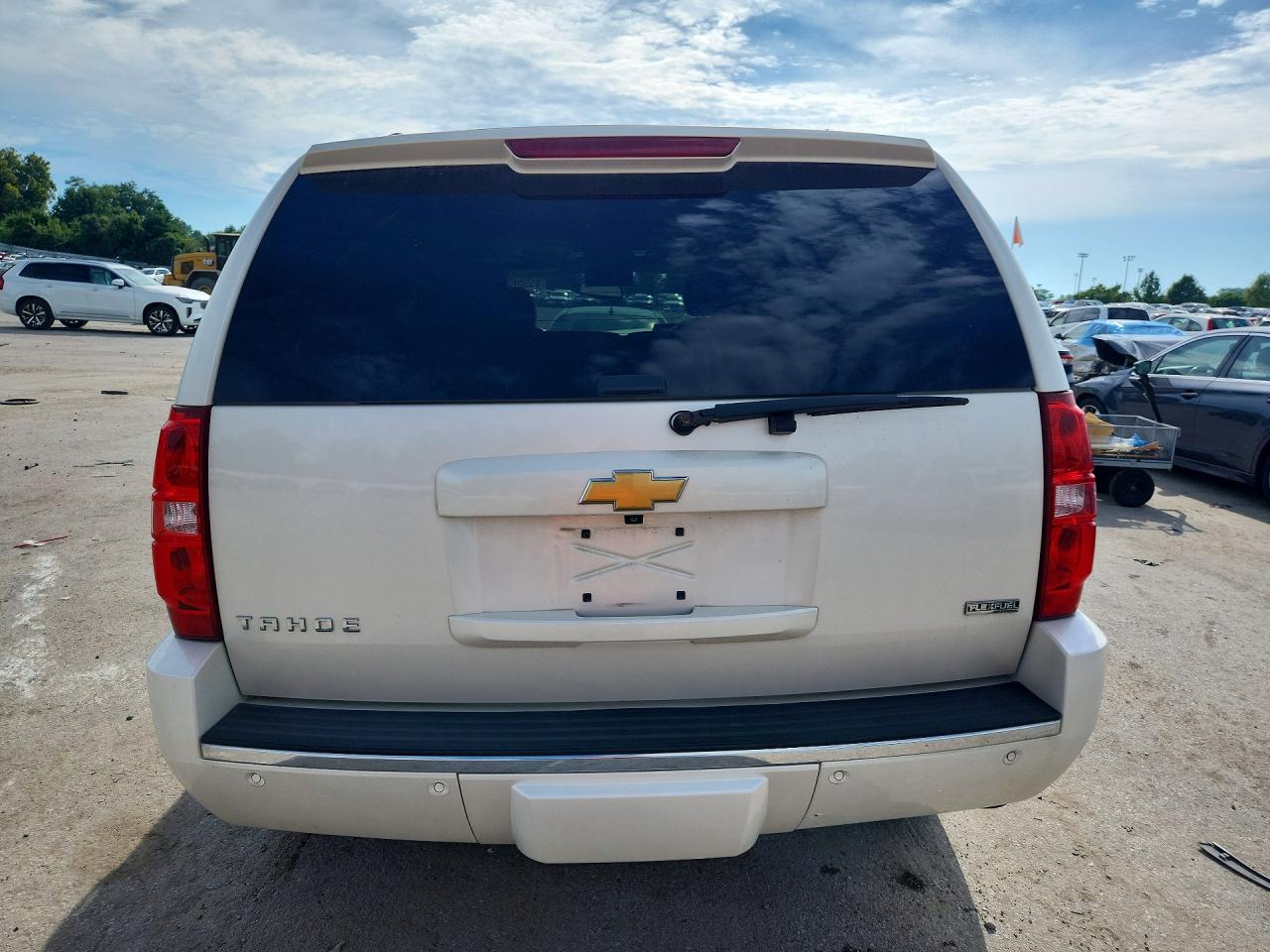 1GNSKCE08CR299239 · 2012 CHEVROLET TAHOE · 6/13