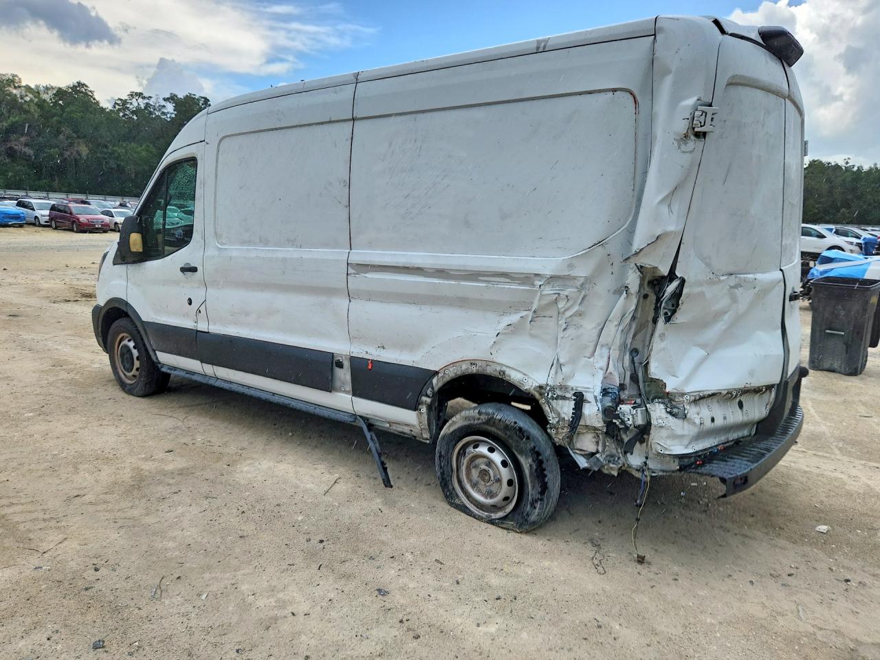 1FTBR1C8XLKB39941 · 2020 FORD TRANSIT · 2/12