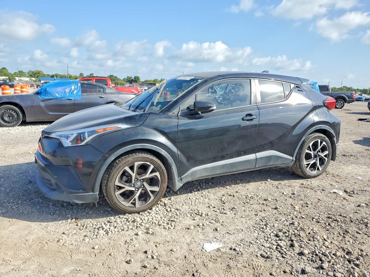 JTNKHMBX4J1001212 · 2018 TOYOTA C-HR