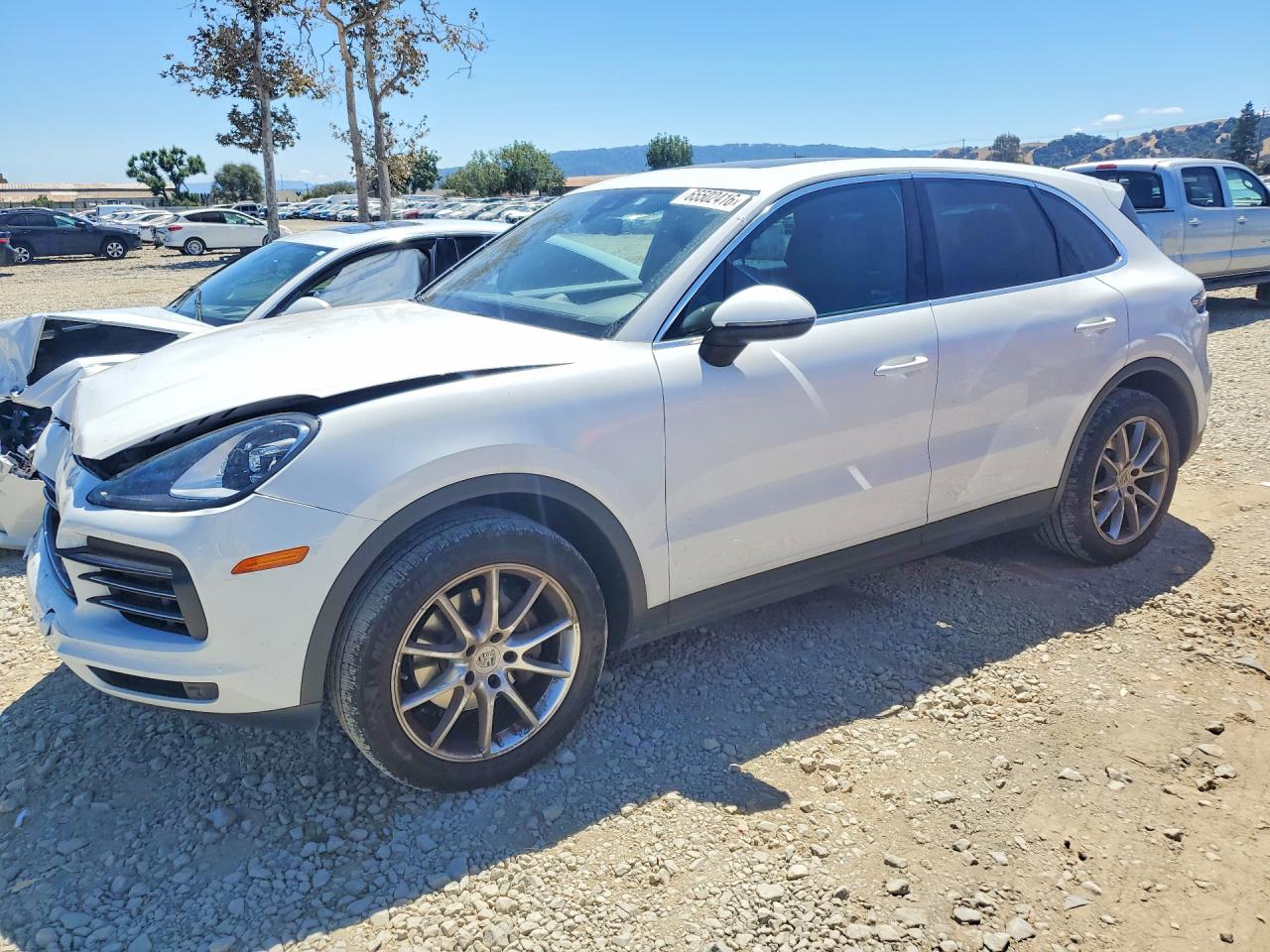 WP1AA2AY2LDA00546 · 2020 PORSCHE CAYENNE