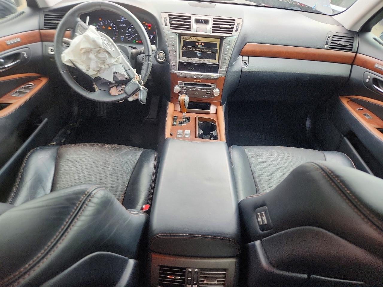 JTHBL5EF6A5097380 · 2010 LEXUS LS · 8/12
