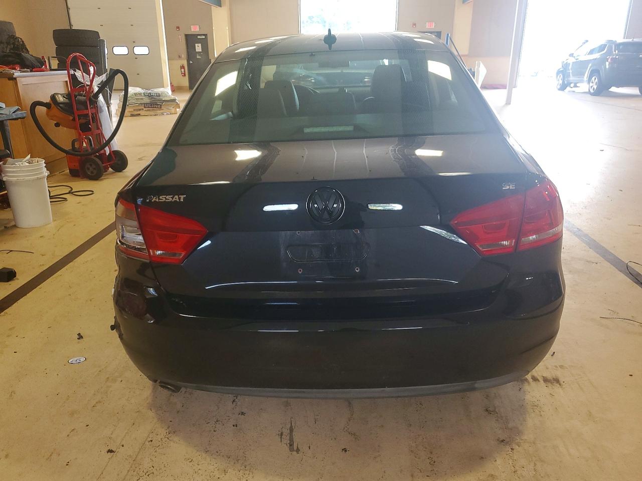 1VWBP7A31DC013380 · 2013 VOLKSWAGEN PASSAT · 6/12