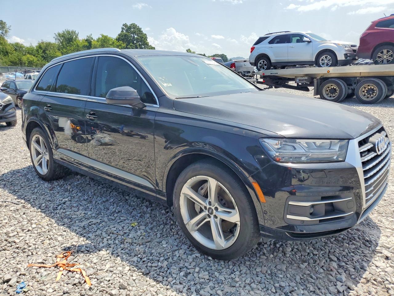WA1VAAF74KD009285 · 2019 AUDI Q7 · 4/13