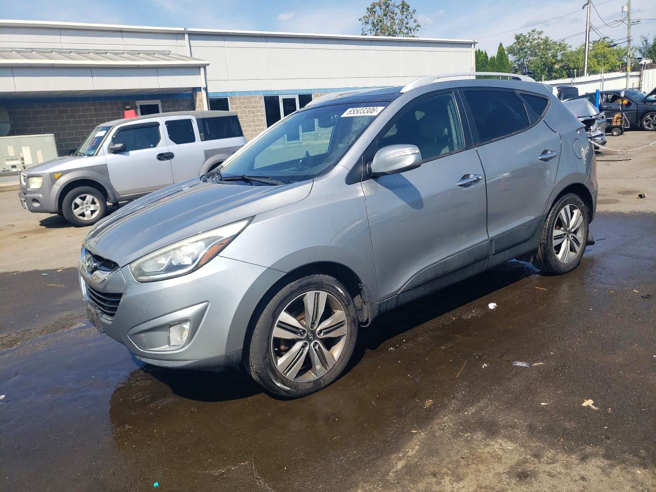 KM8JUCAG4FU110231 · 2015 HYUNDAI TUCSON