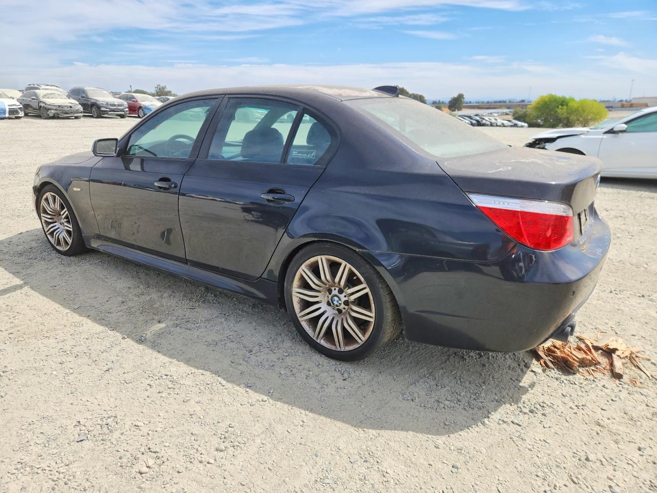 WBANW5C51ACT56432 · 2010 BMW 550 · 2/12