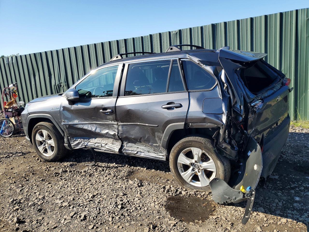 4T3M6RFV0MU013761 · 2021 TOYOTA RAV4 · 2/13