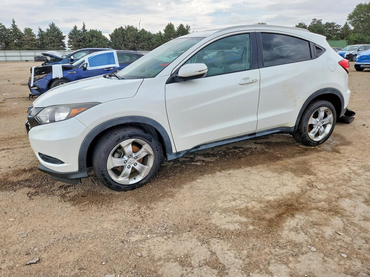 3CZRU6H77GM700731 · 2016 HONDA HR-V