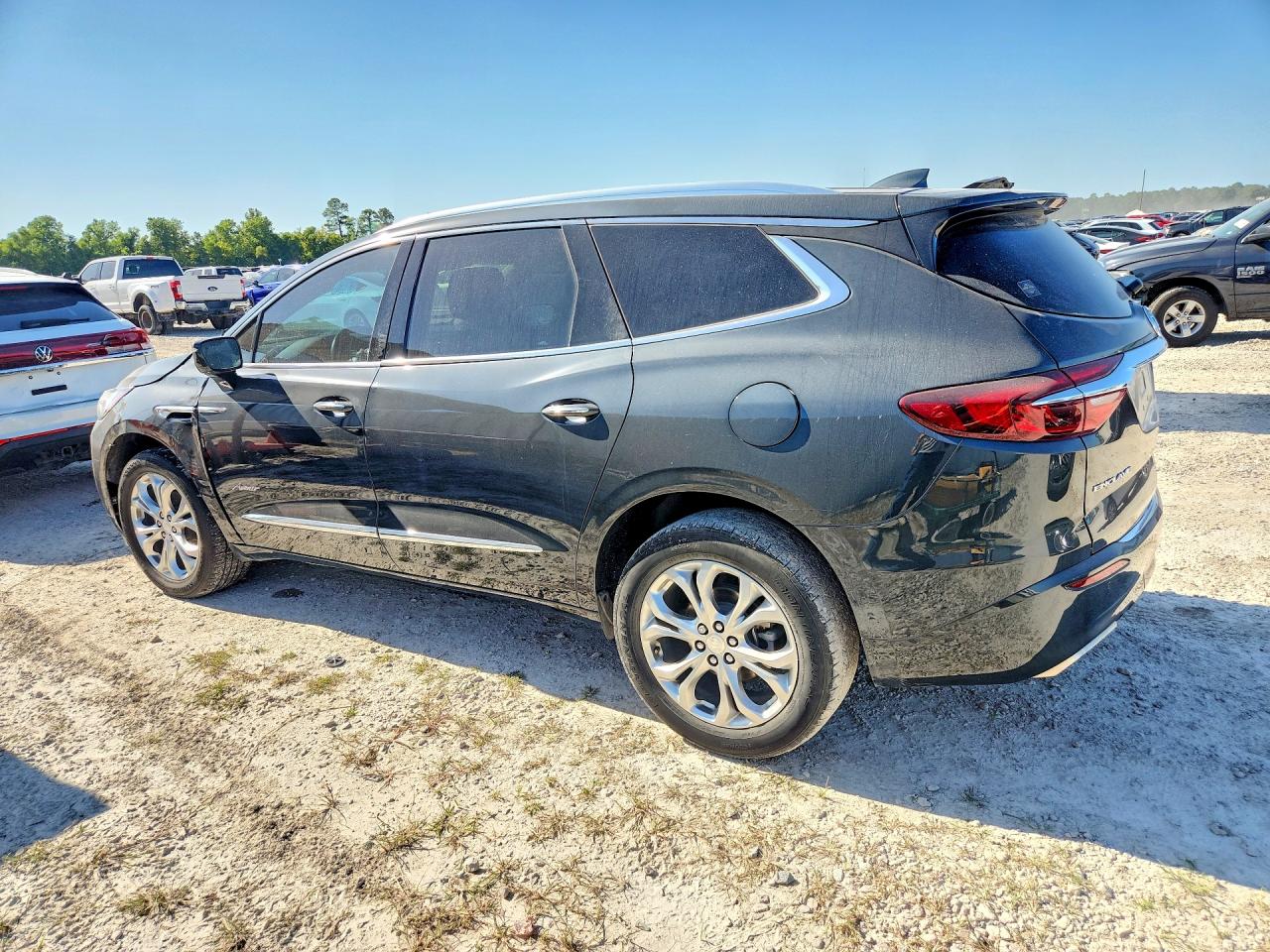 5GAERDKW8LJ191381 · 2020 BUICK ENCLAVE · 2/13