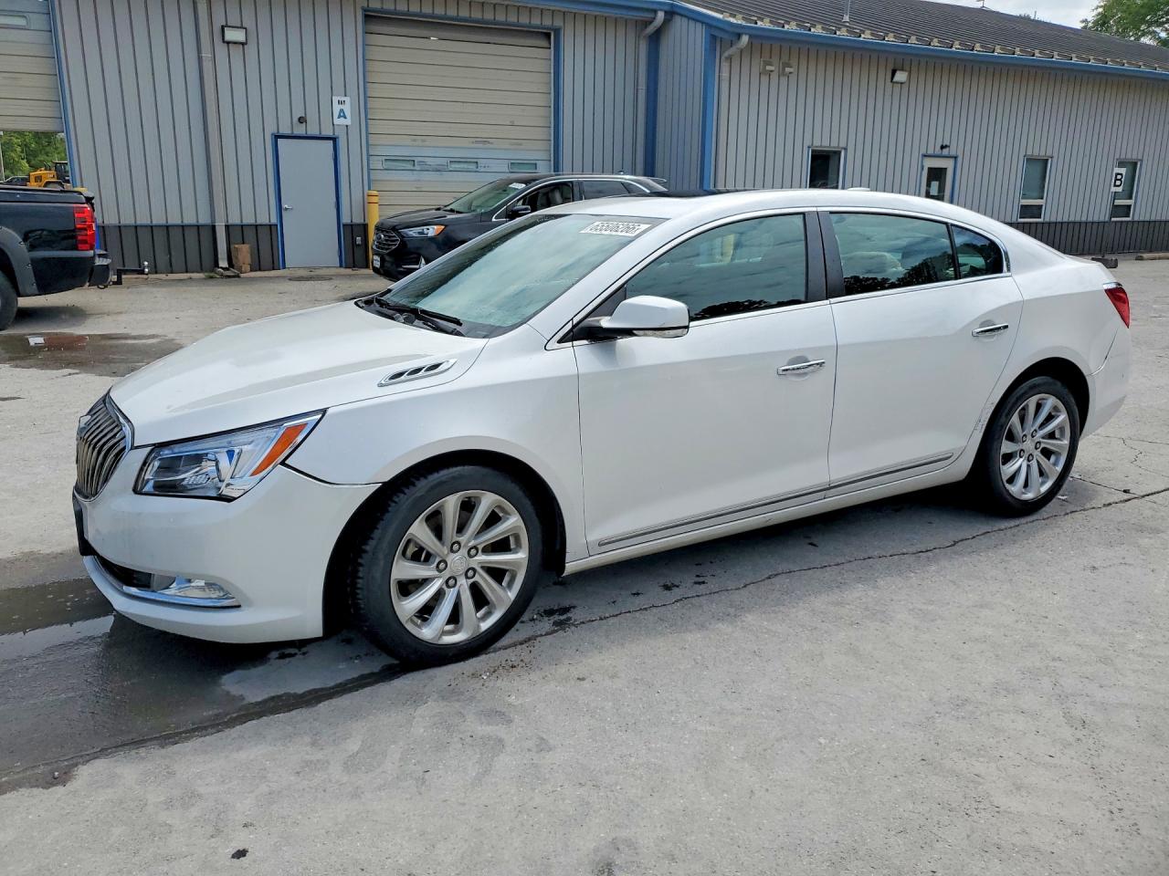 1G4GB5G37FF339409 · 2015 BUICK LACROSSE