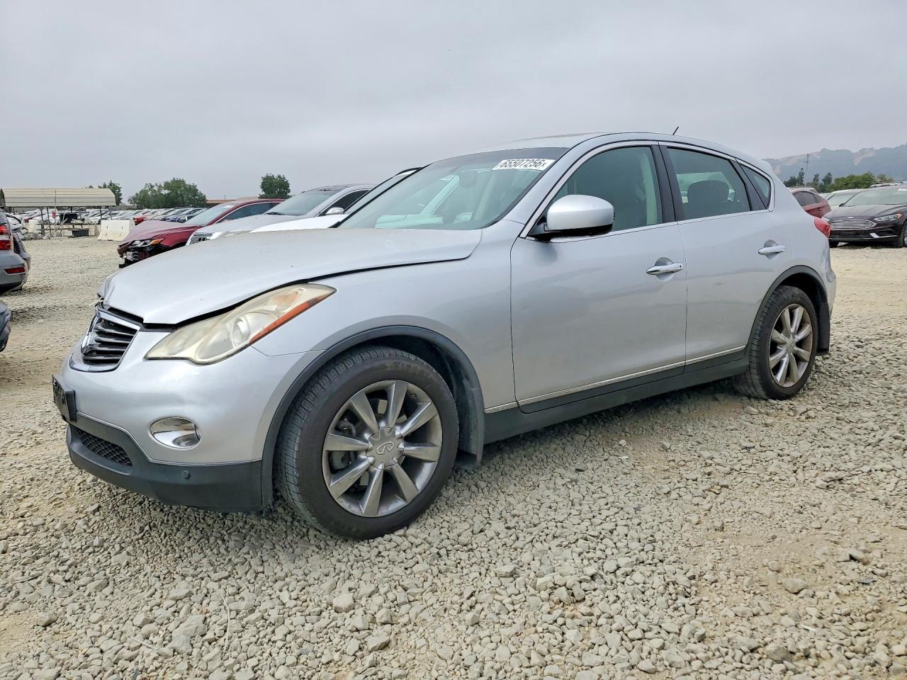 JN1AJ0HP8BM802328 · 2011 INFINITI EX35
