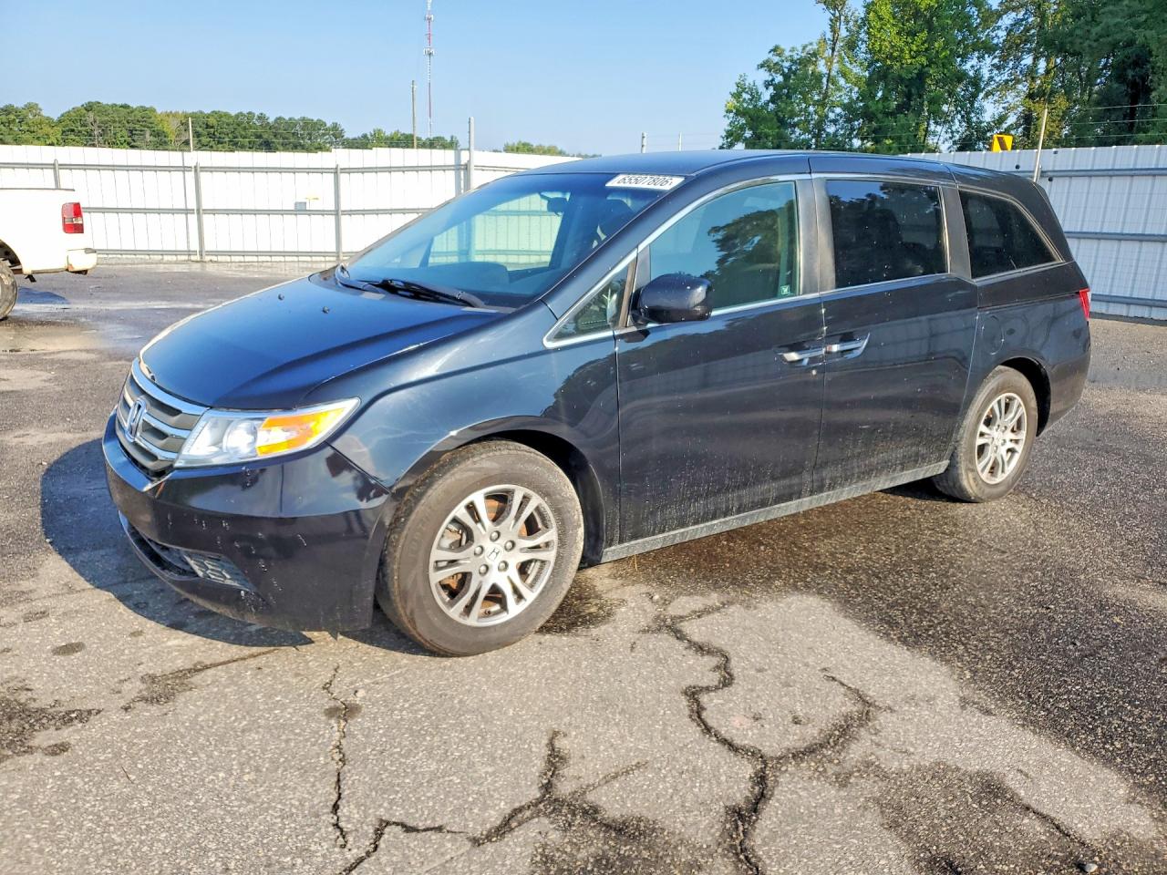 5FNRL5H46BB045984 · 2011 HONDA ODYSSEY