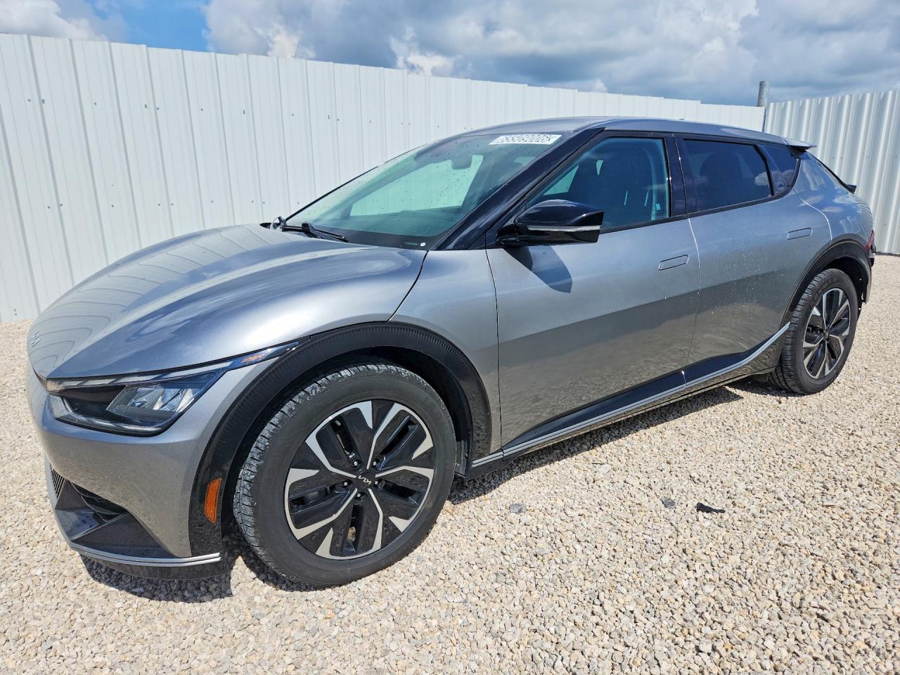 2024 KIA EV6