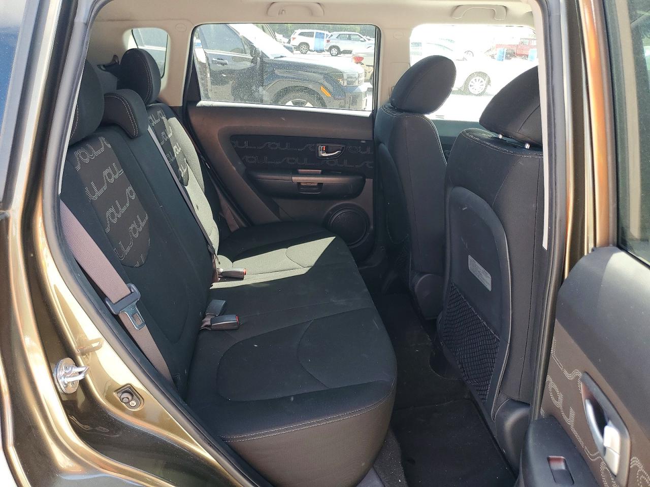 KNDJT2A61D7520859 · 2013 KIA SOUL · 11/13