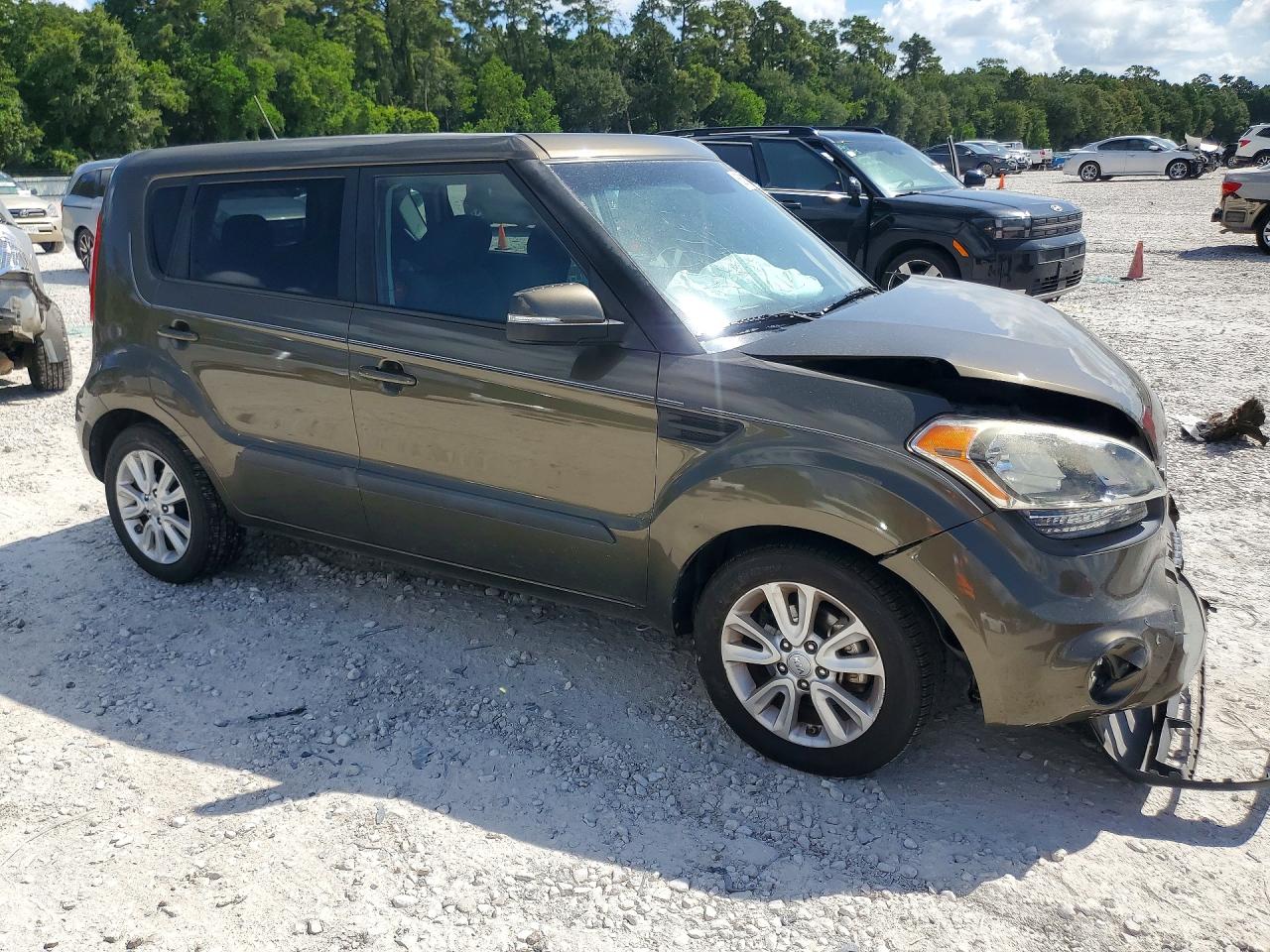 KNDJT2A61D7520859 · 2013 KIA SOUL · 4/13
