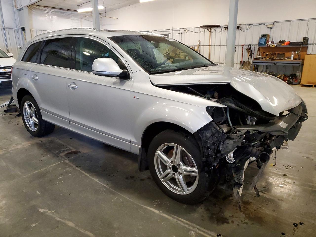 WA1AM74LX9D037000 · 2009 AUDI Q7 · 4/13